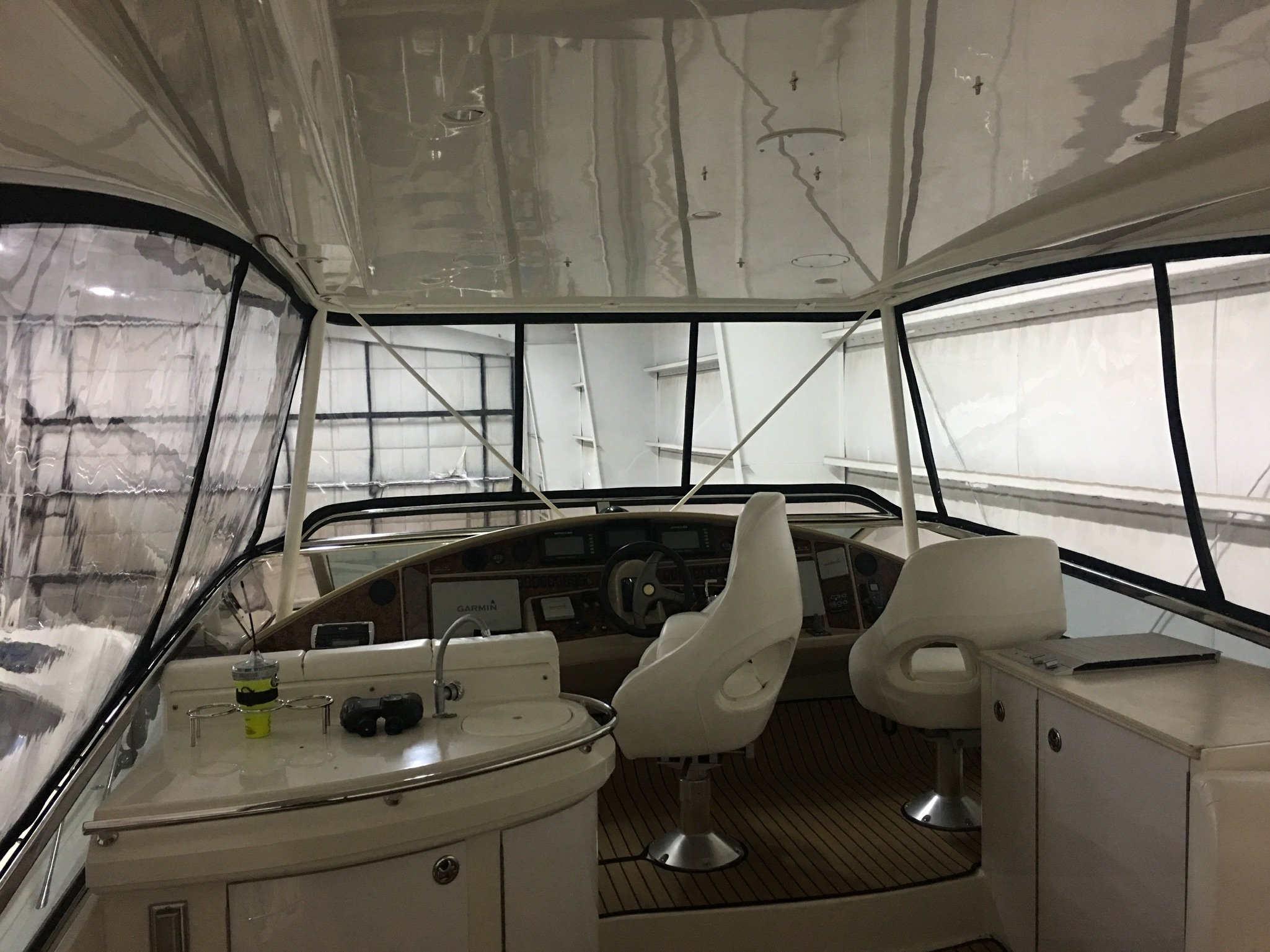 flybridge enclosure